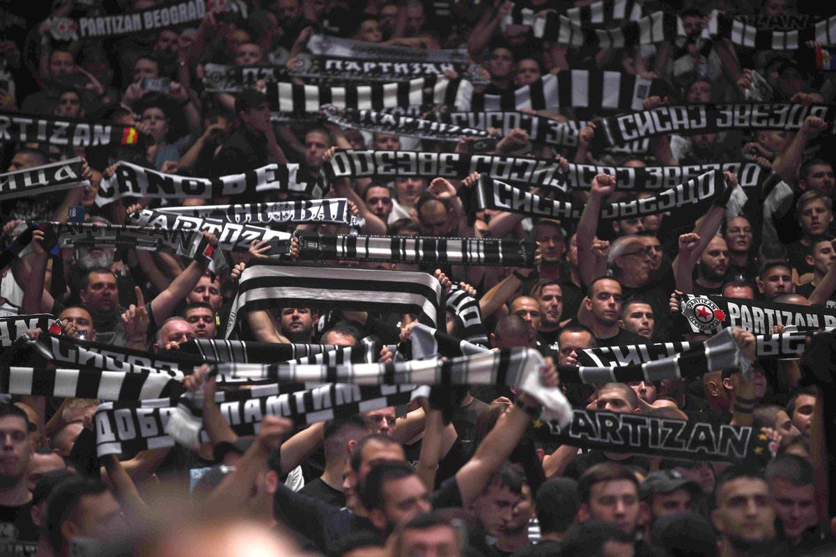 Crvena zvezda partizan (16).jpg