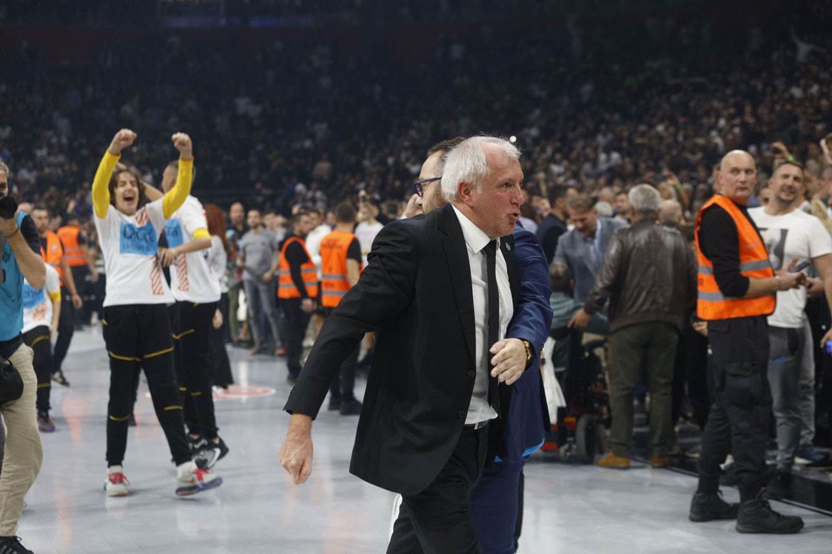 derbi kk partizan - kk crvena zvezda (9).jpg