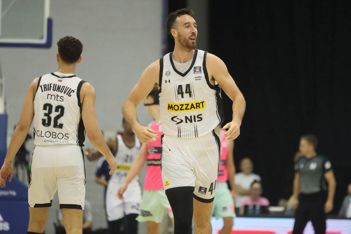 Frank Kaminsky (13).jpg