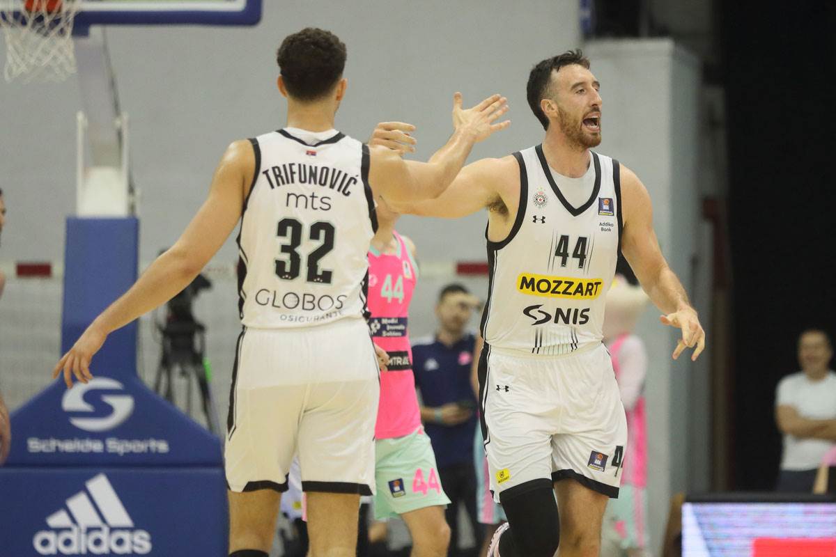 Frank Kaminsky (12).jpg