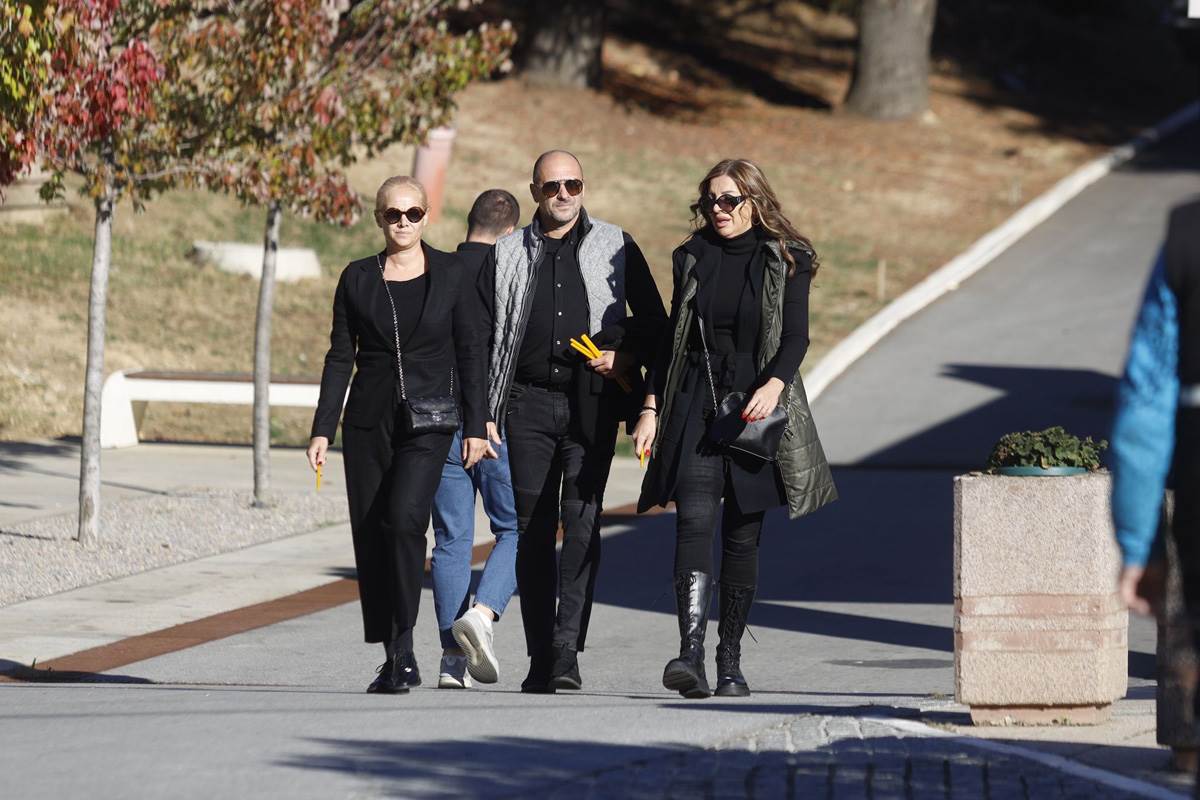 Sahrana sina Mirka Kodića  (7).jpg