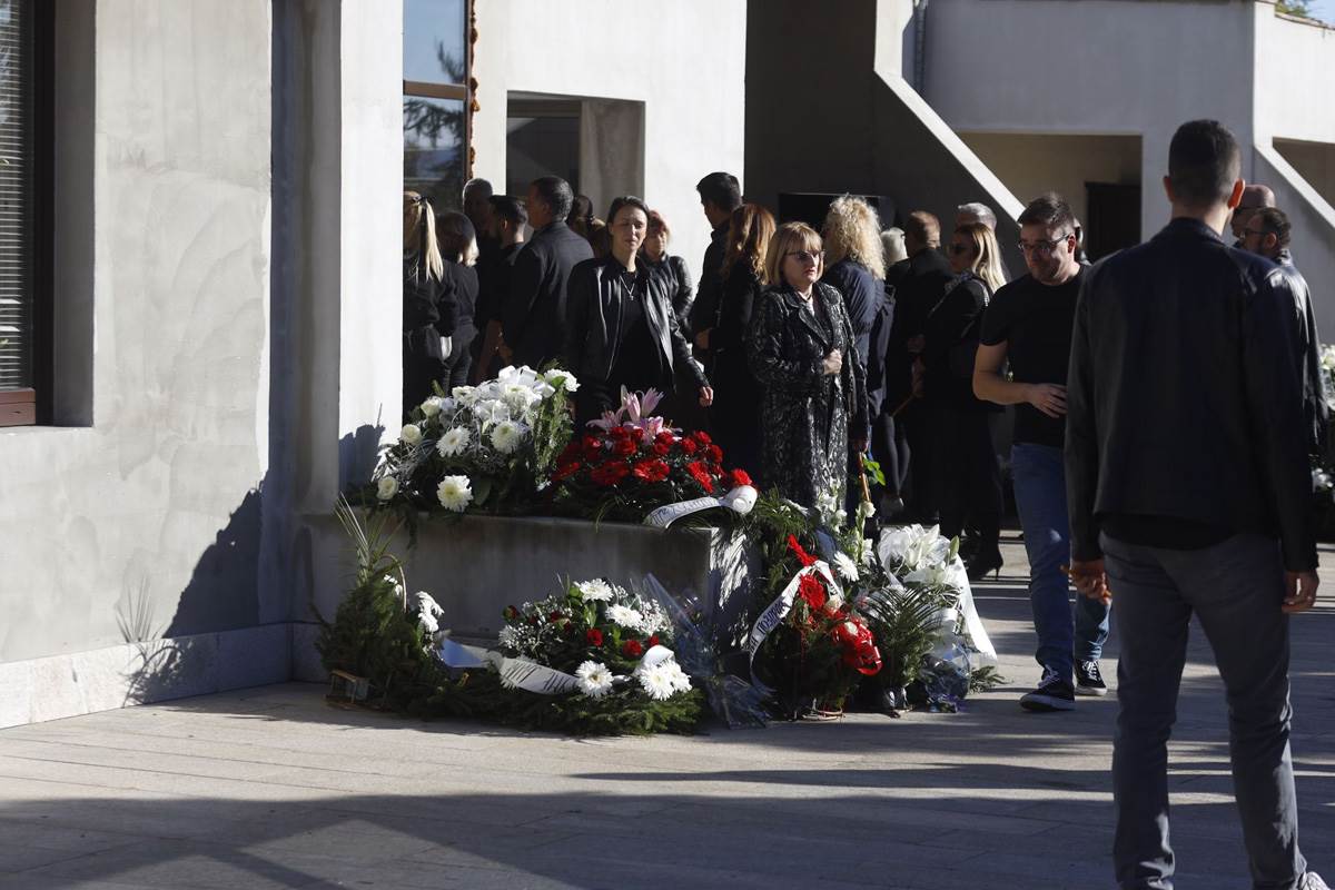 Sahrana sina Mirka Kodića  (8).jpg