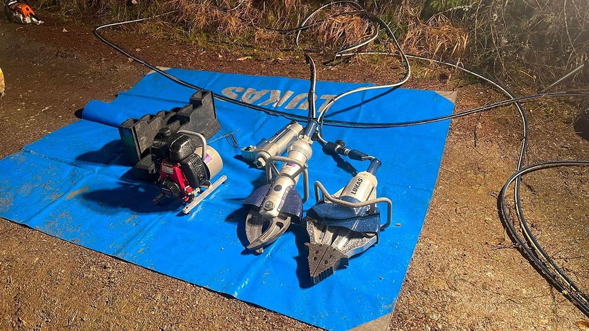 AVION IZ ZAGREBA PAO U AUSTRIJI (1).jpg