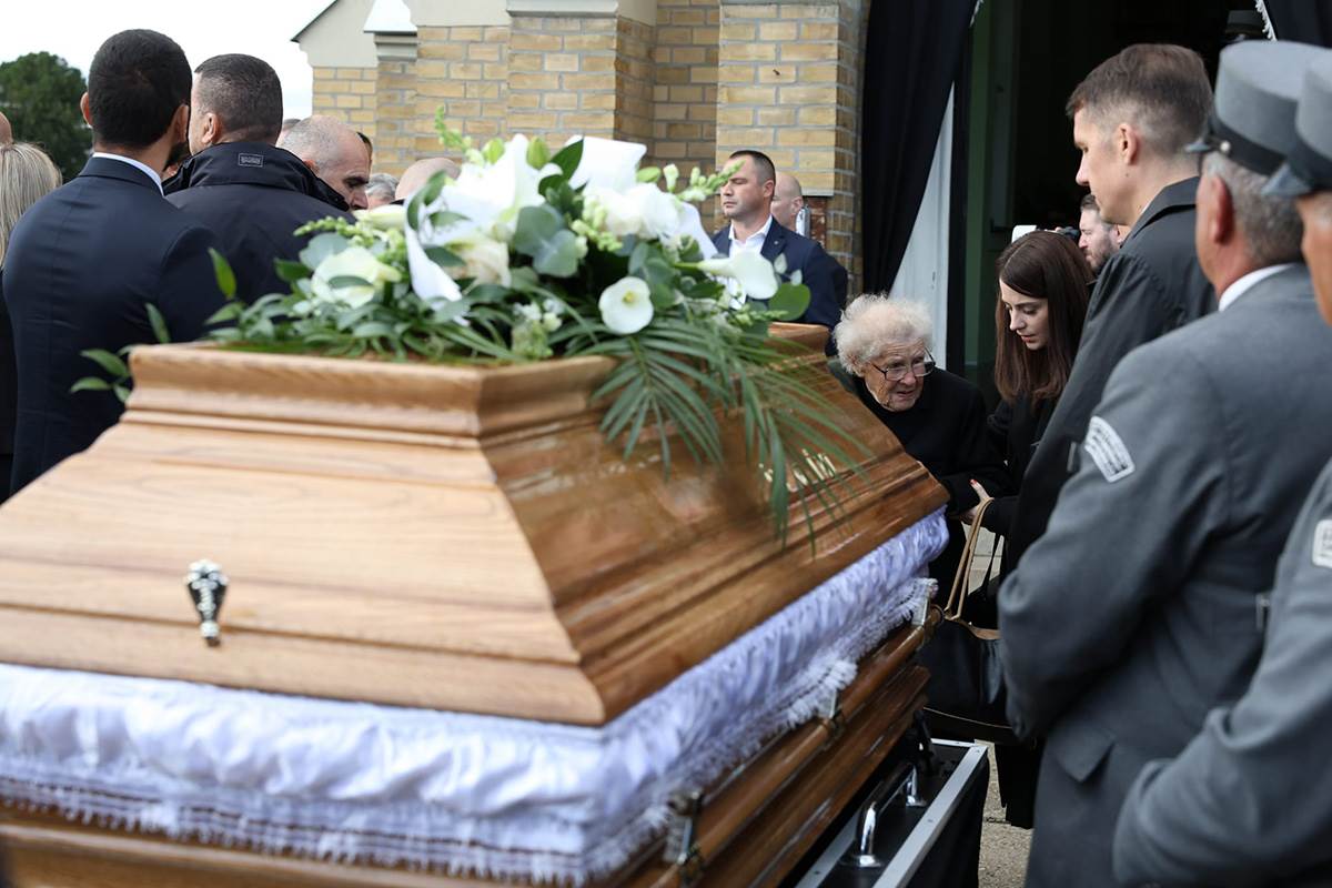 Sahrana Ištvan Pastor