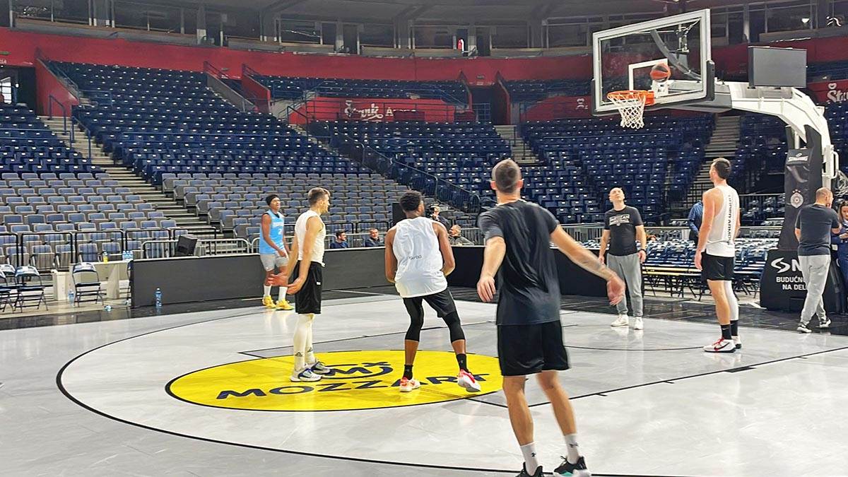 Bruno Kaboklo na treningu Partizana (12).jpg