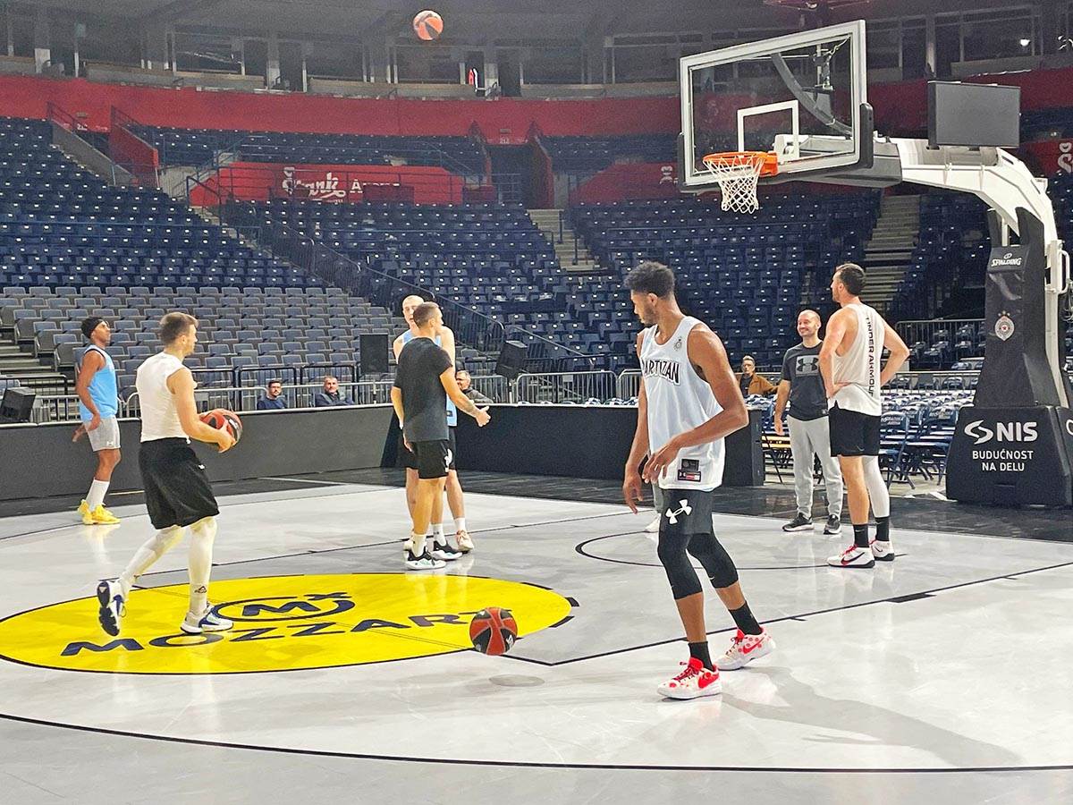 Bruno Kaboklo na treningu Partizana (3).jpg