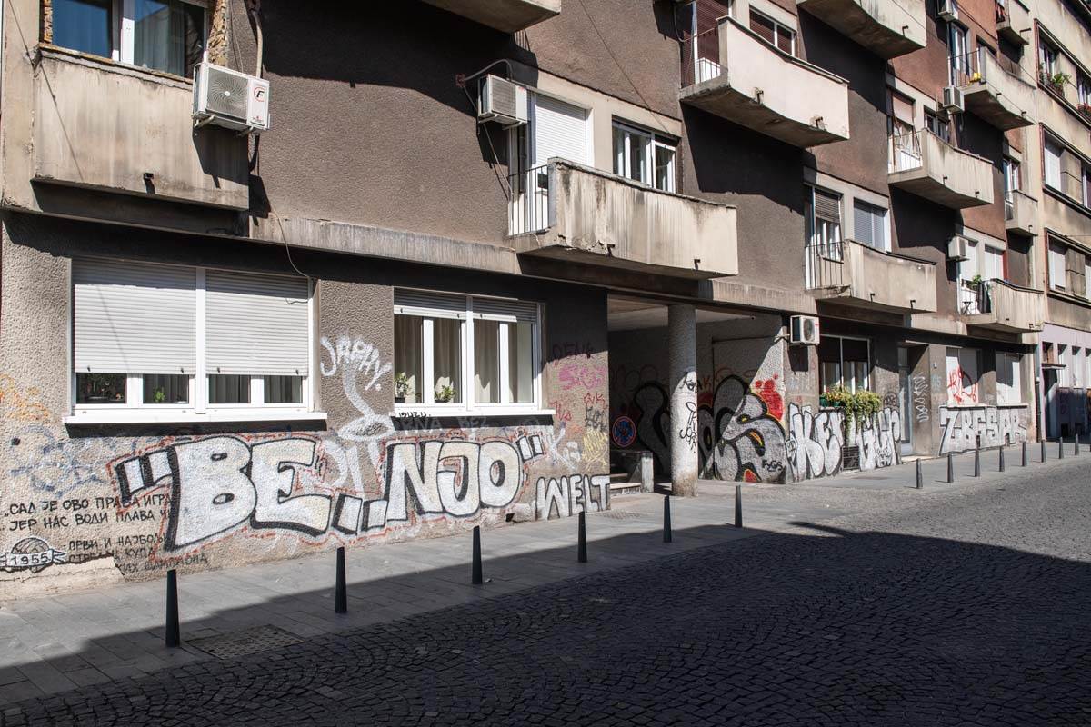 Uklanjanje grafita pre 5.jpg