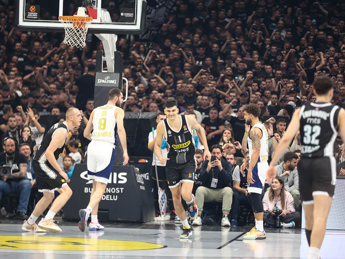 partizan fenerbahče-15.JPG