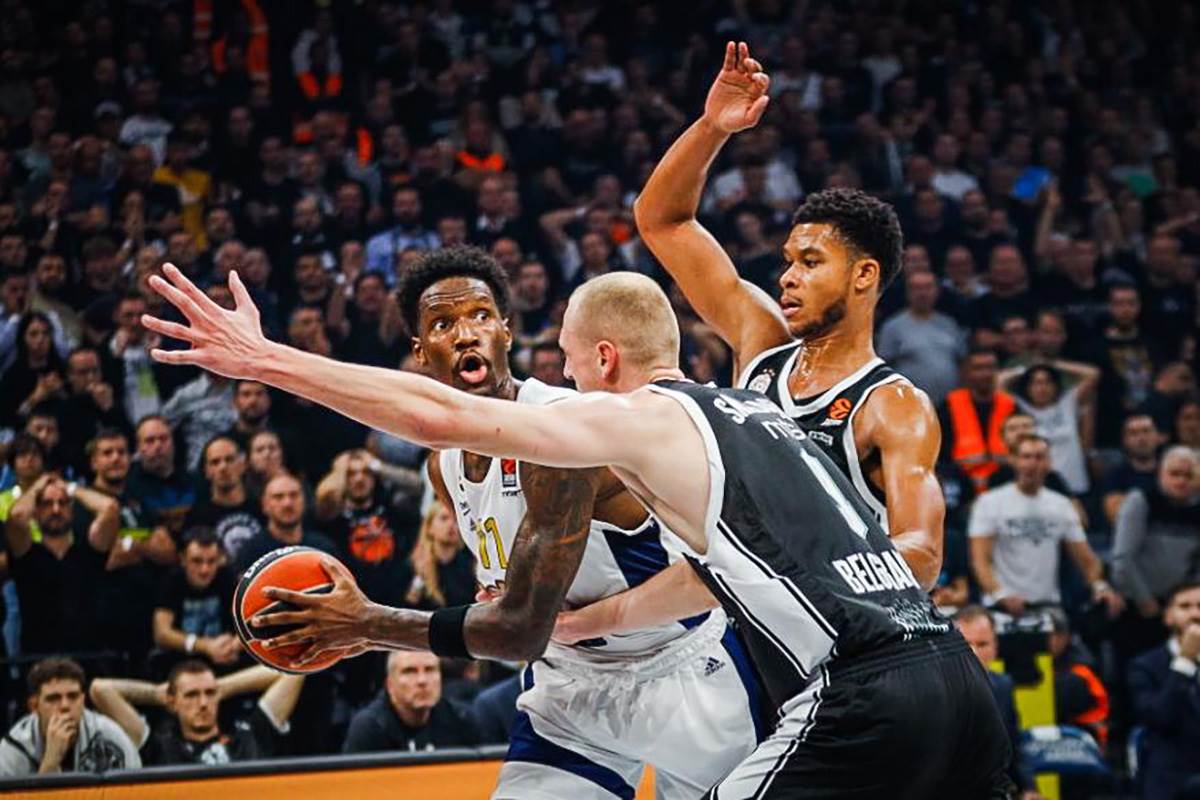 PARTIZAN - FENERBAHČE (2) copy.jpg