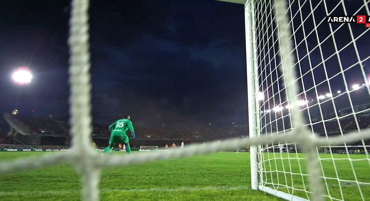 Leće Milan poništen gol (4).jpg