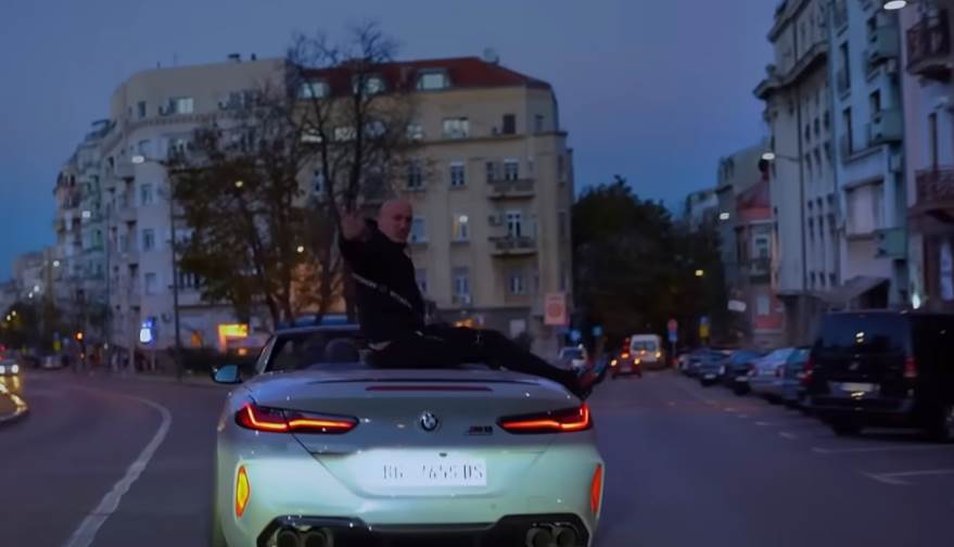 baka prase, desingerica.jpg