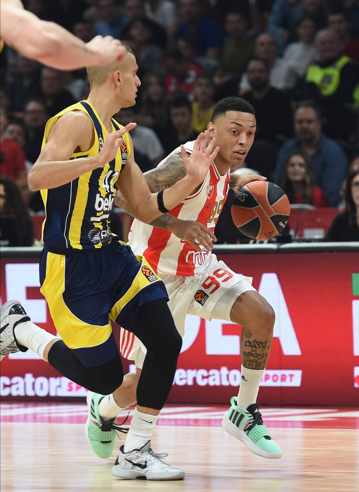 CRVENA ZVEZDA - FENERBAHČE (13).jpg