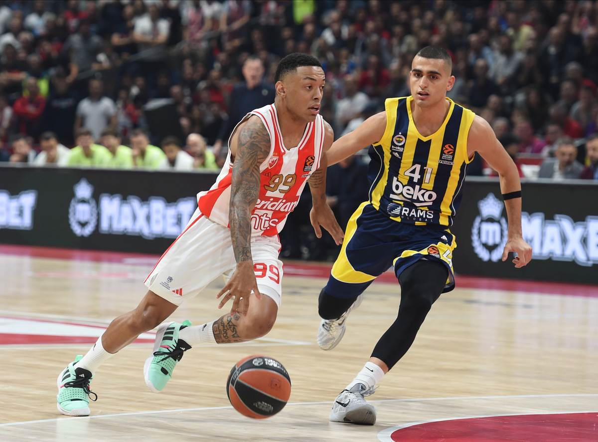 CRVENA ZVEZDA - FENERBAHČE (8).jpg