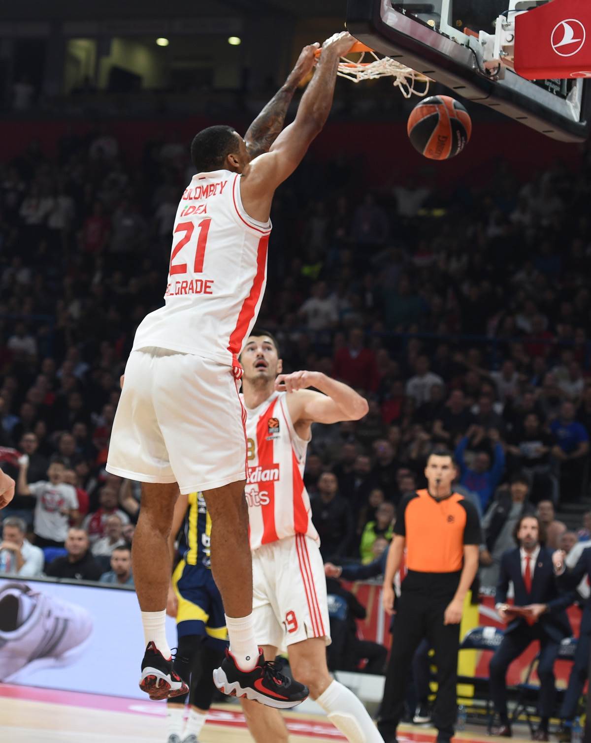 CRVENA ZVEZDA - FENERBAHČE (5).jpg