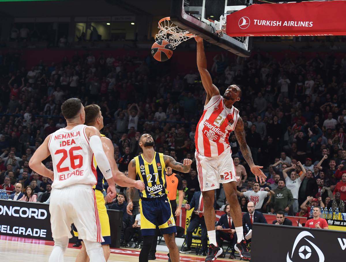 CRVENA ZVEZDA - FENERBAHČE (11) copy.jpg