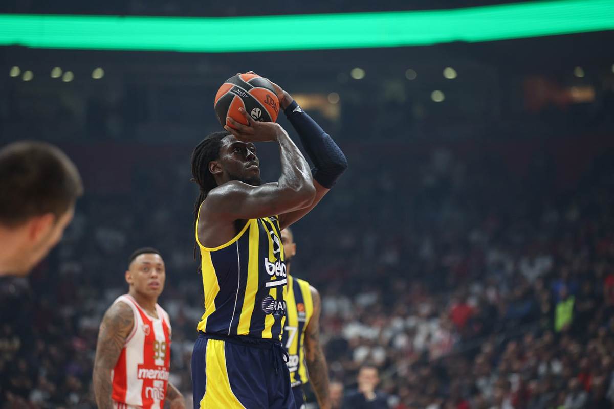 CRVENA ZVEZDA - FENERBAHČE (13) copy.jpg