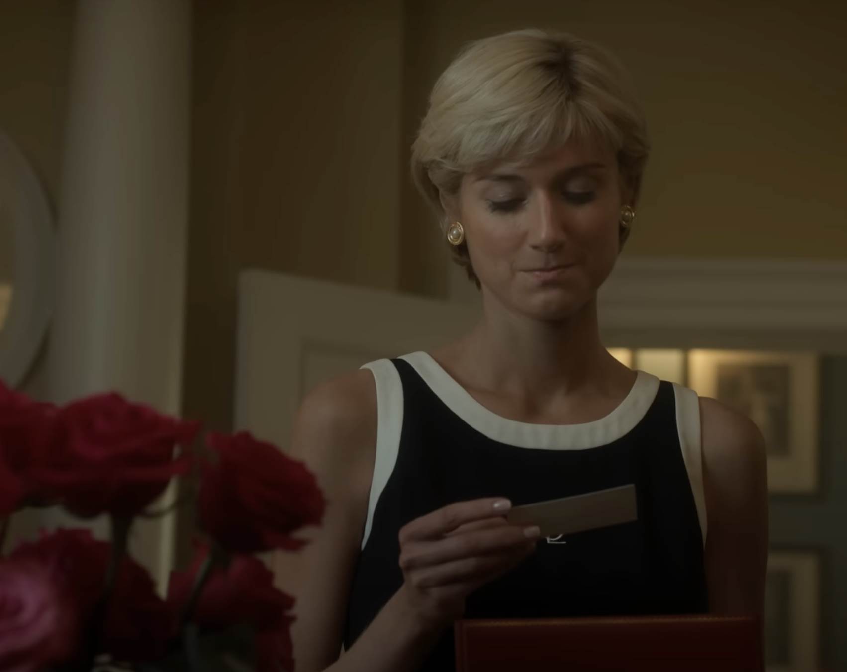 6 sezona serije kruna 5.png