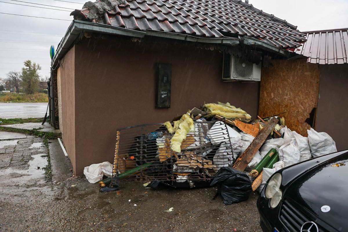 Saobracajka u Borči (10) copy.jpg