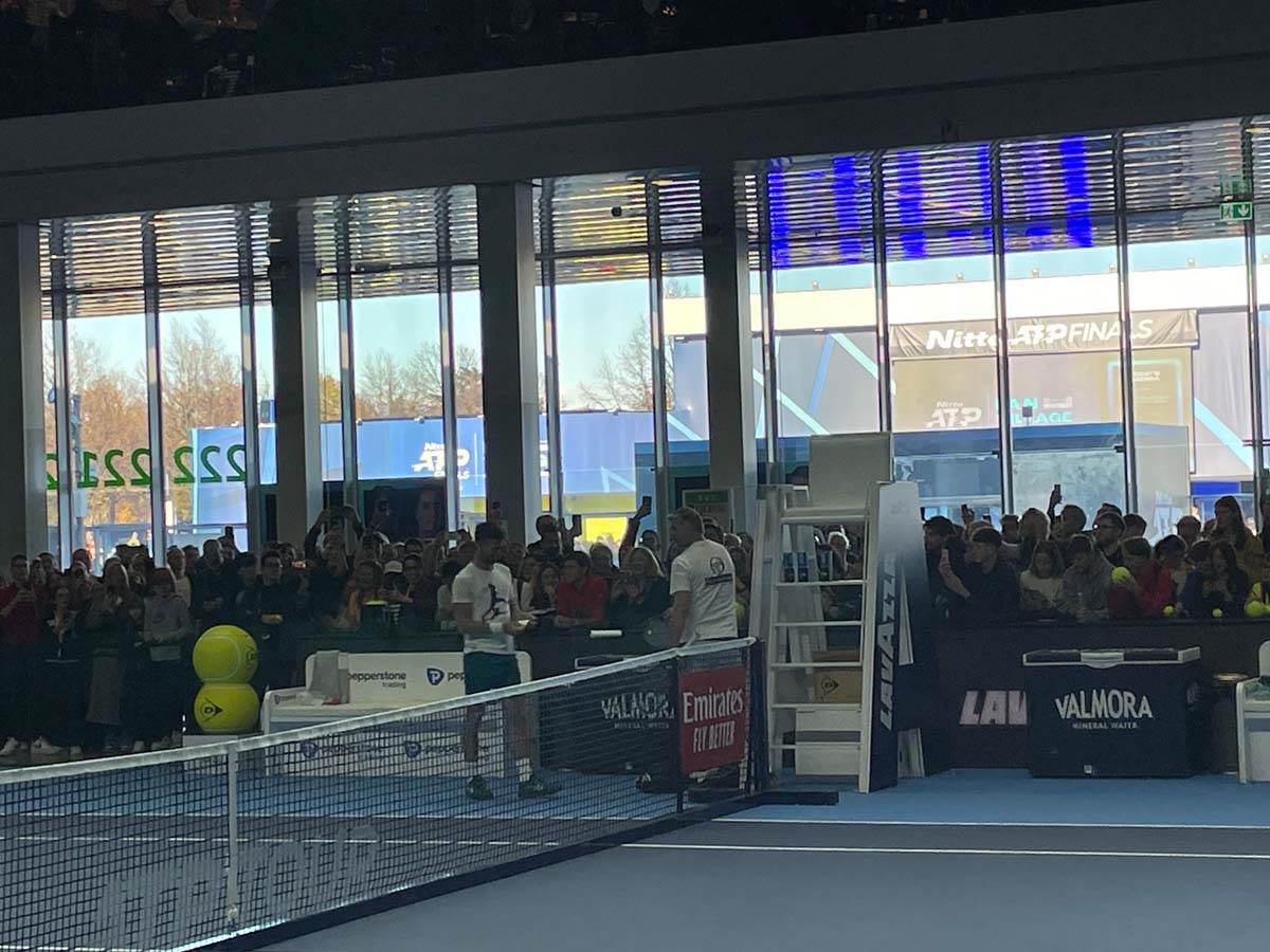 Novak Đoković protiv Karlosa Alkaraza u polufinalu Torina