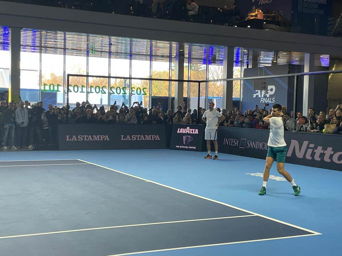 Novak Đoković protiv Karlosa Alkaraza u polufinalu Torina