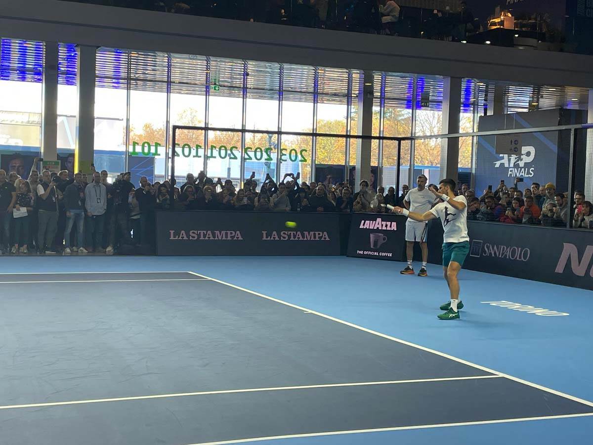 Novak Đoković protiv Karlosa Alkaraza u polufinalu Torina