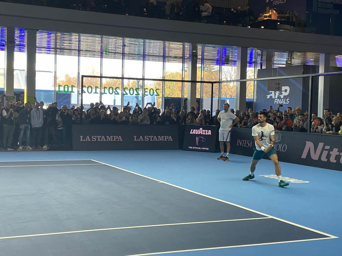 Novak Đoković protiv Karlosa Alkaraza u polufinalu Torina