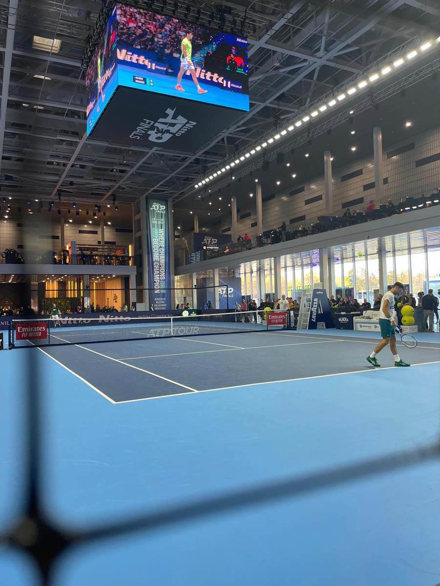 Novak Đoković protiv Karlosa Alkaraza u polufinalu Torina