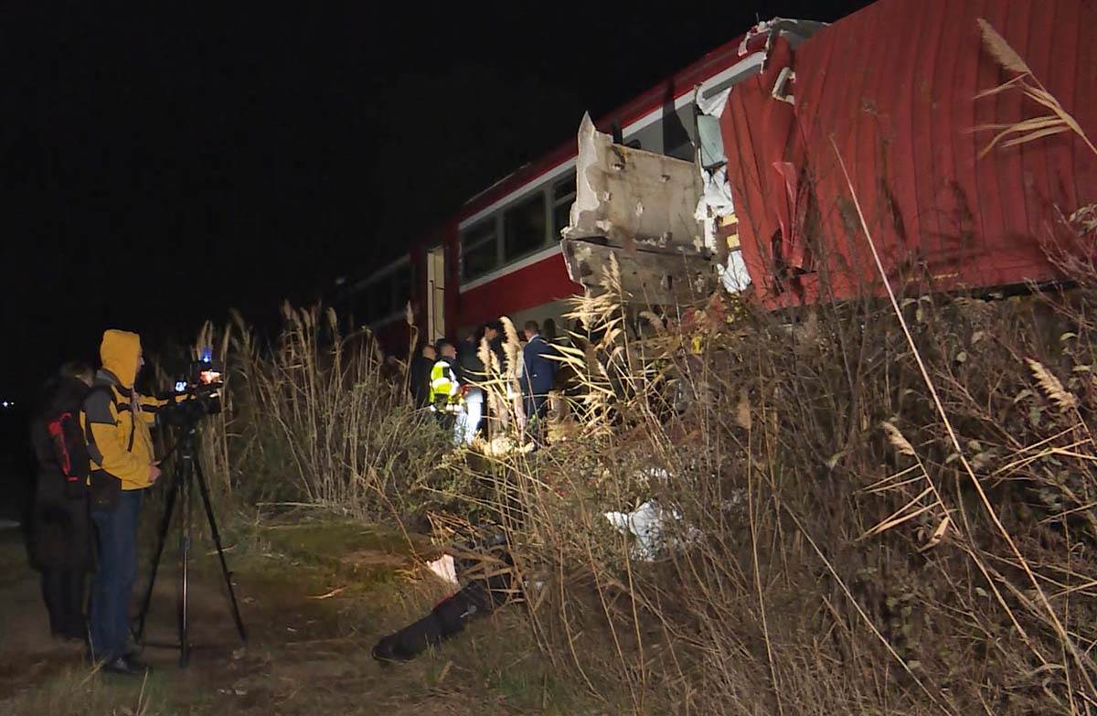 Sudar putničkog i teretnog voza kod Odžaka (5).jpg