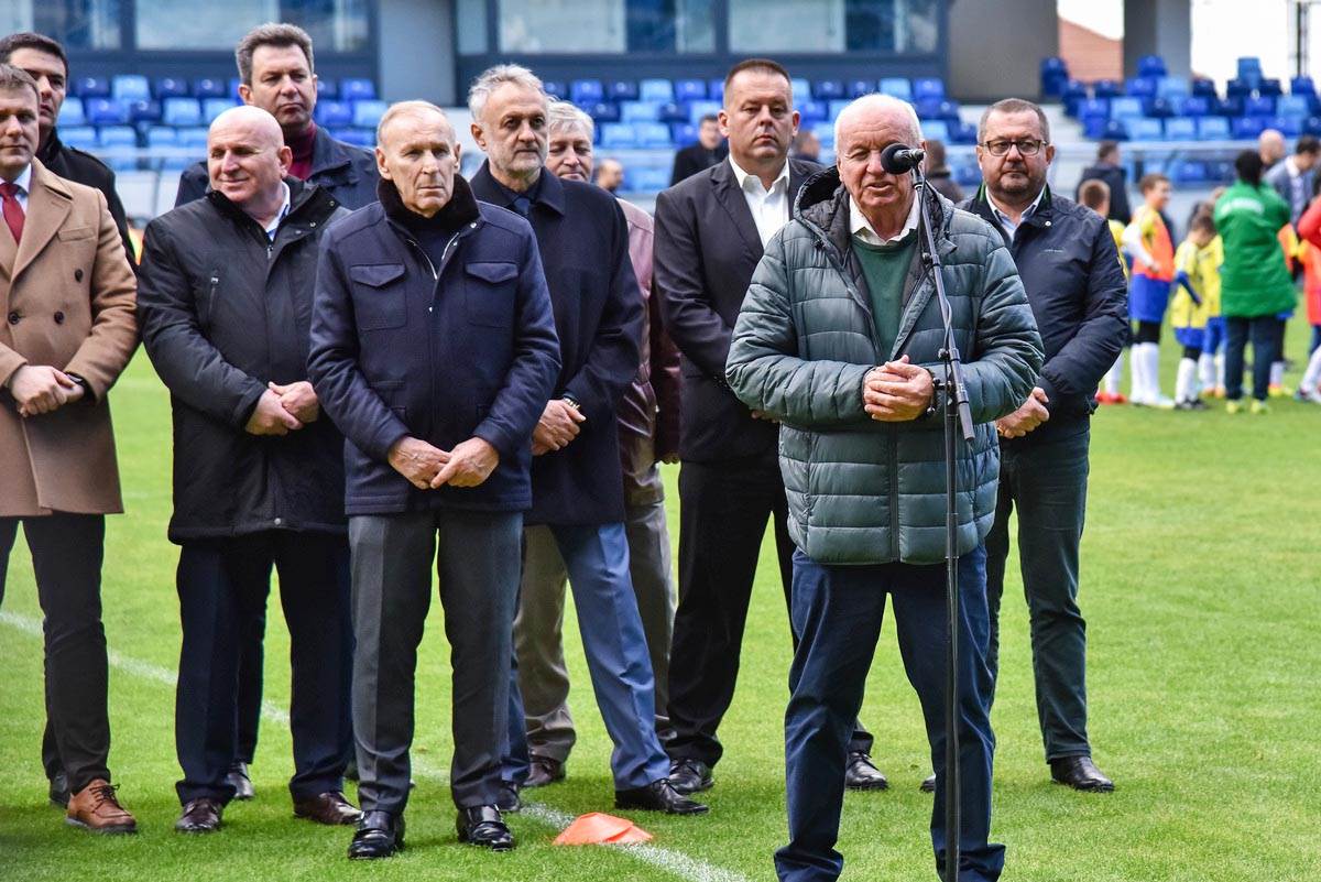 Otvaranje stadiona Loznica (10).JPG