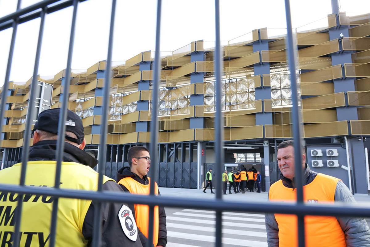 Gradski stadion Dubocica (8).jpg