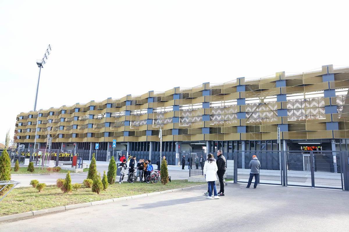 Gradski stadion Dubocica (9).jpg