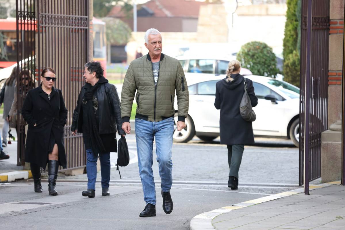 Sahrana Žarka Lauševića  (8).jpg