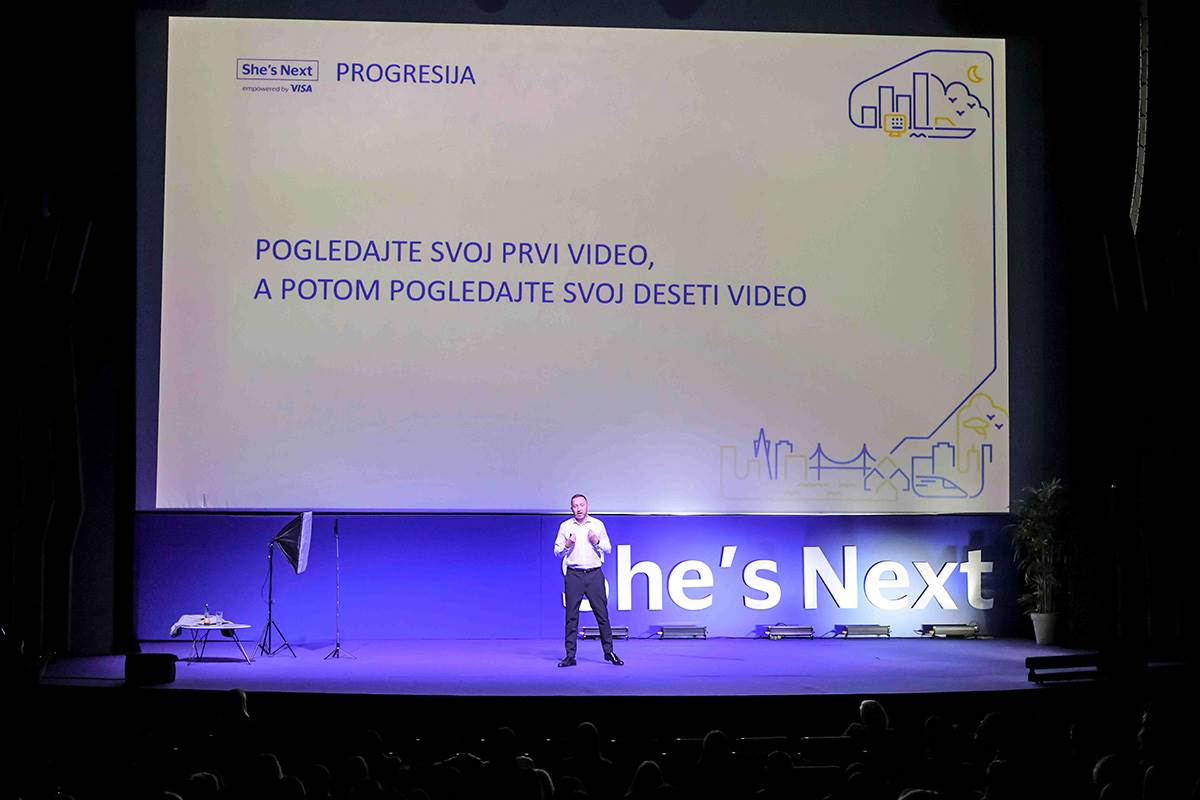 Milan Maglov, autori Goran Srdanov i Boško Karanović copy.jpg