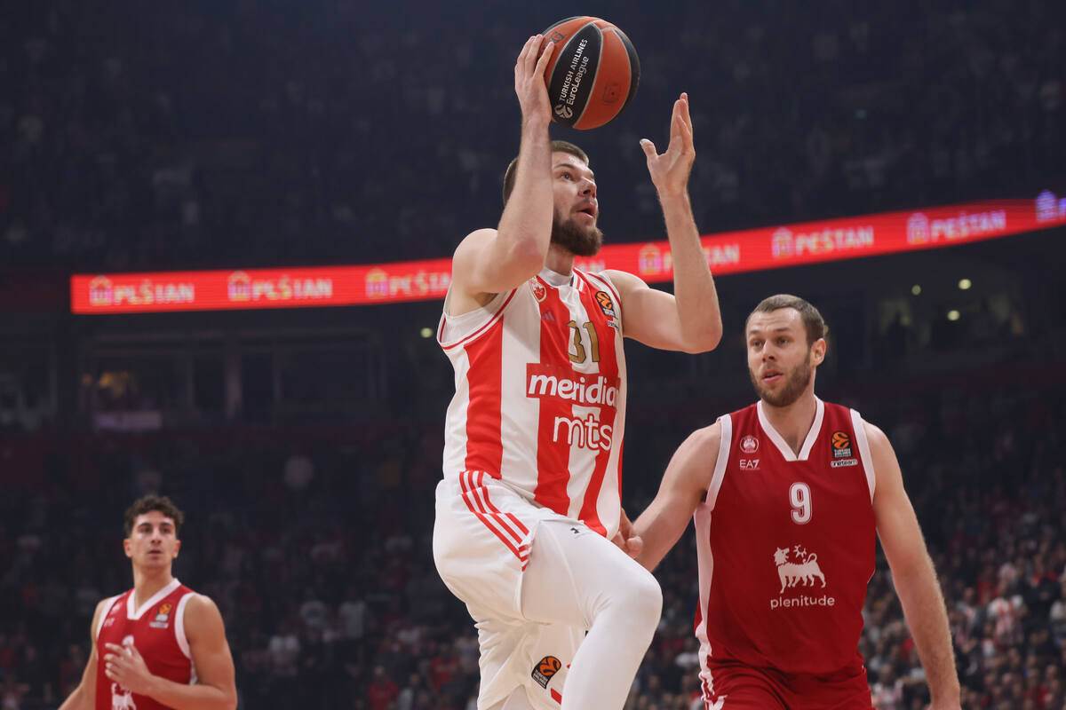 UŽIVO CRVENA ZVEZDA - OLIMPIJA MILANO (1).jpg