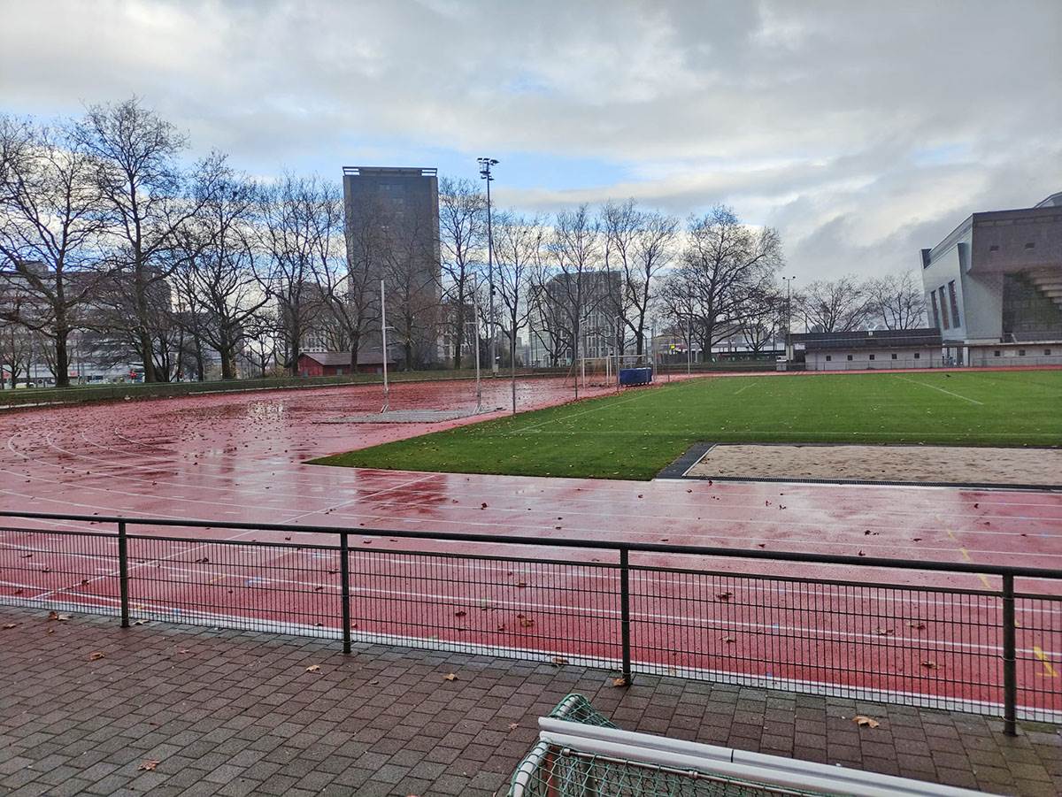 Pomoćni teren Jang bojsaAtletski stadion (4).jpg