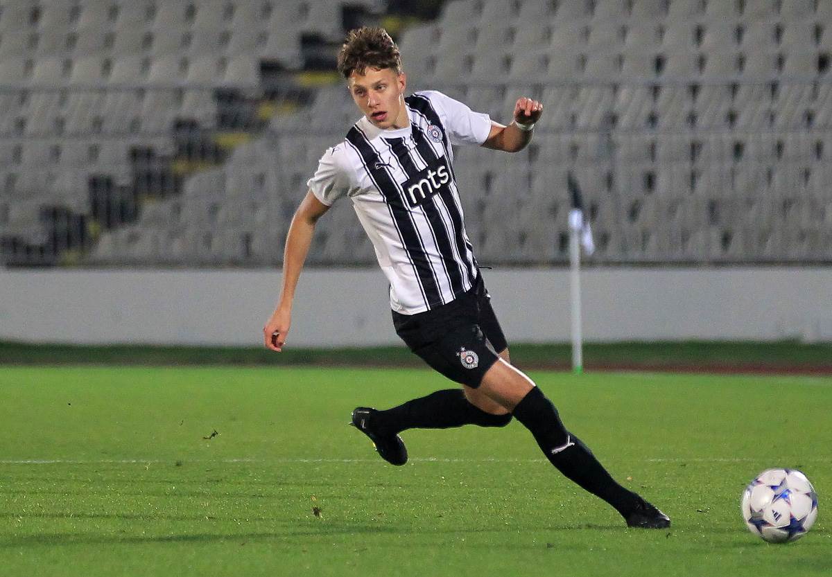 Partizan Youth Sherif (26) copy.jpg