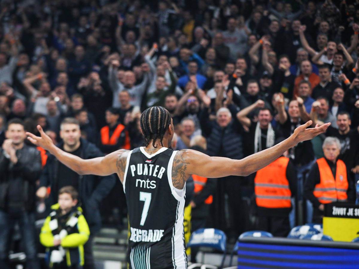 partizan pao-1-4.JPG