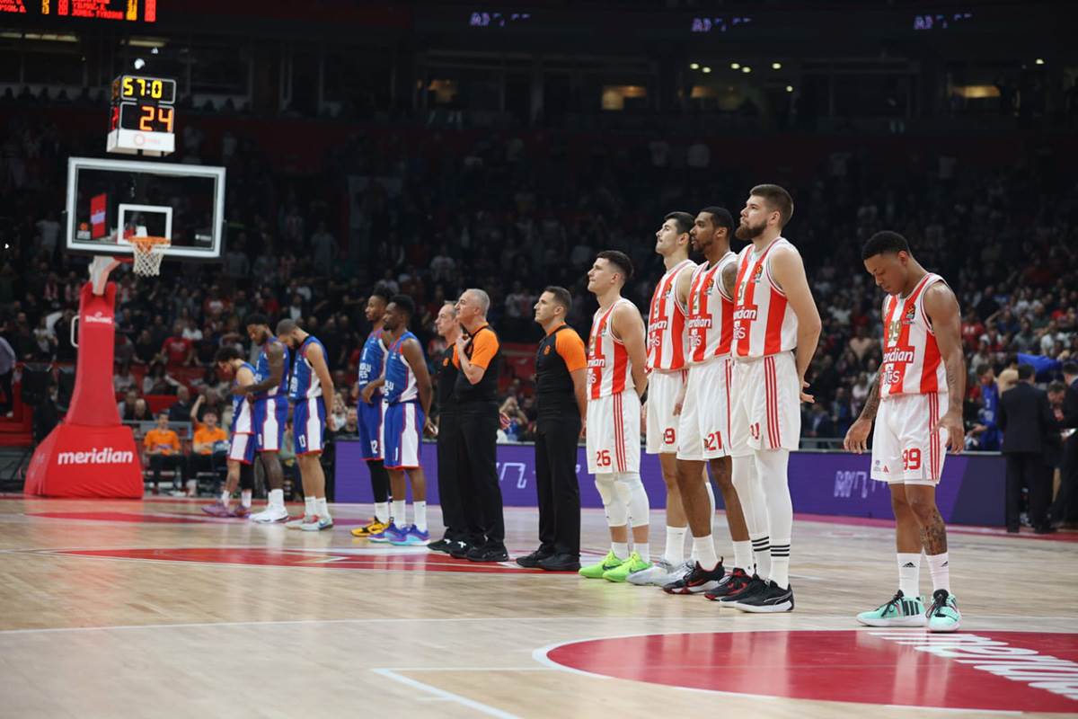 Zvezda Efes meč (14).jpeg