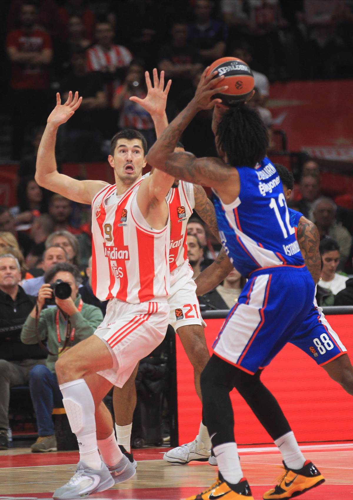 Crvena Zvezda Efes meč (4).JPG