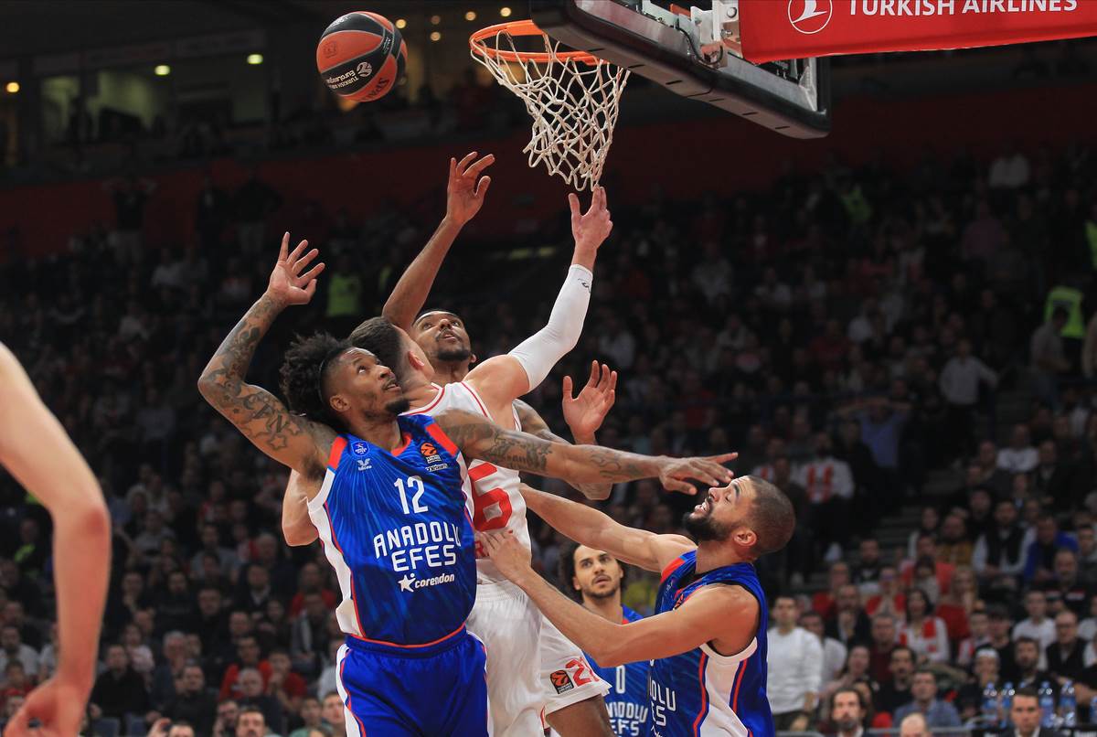 Crvena Zvezda Efes meč (6).JPG