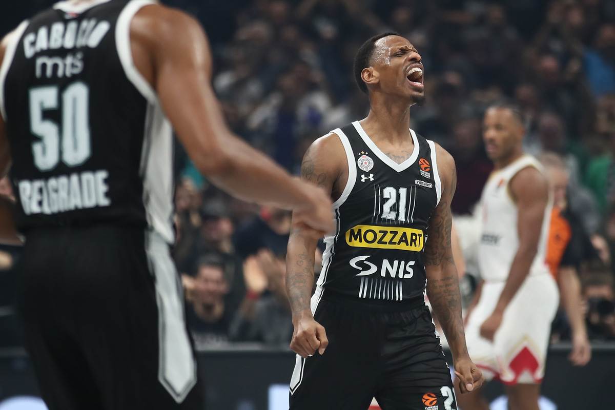 Partizan Monako (6).jpg