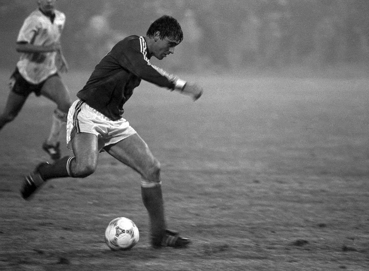 jugoslavija engleska 1987 8.jpg