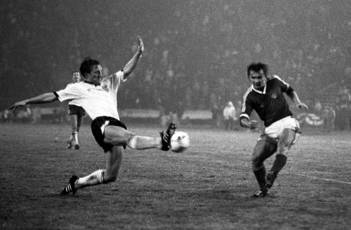 jugoslavija engleska 1987 10.jpg