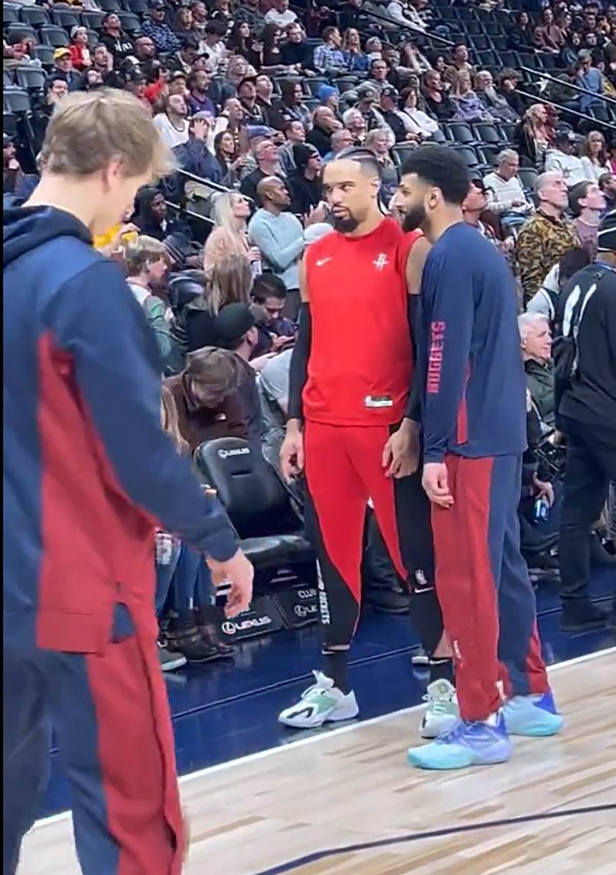 pogled Dilona Bruksa pre utakmice (1) copy.jpg