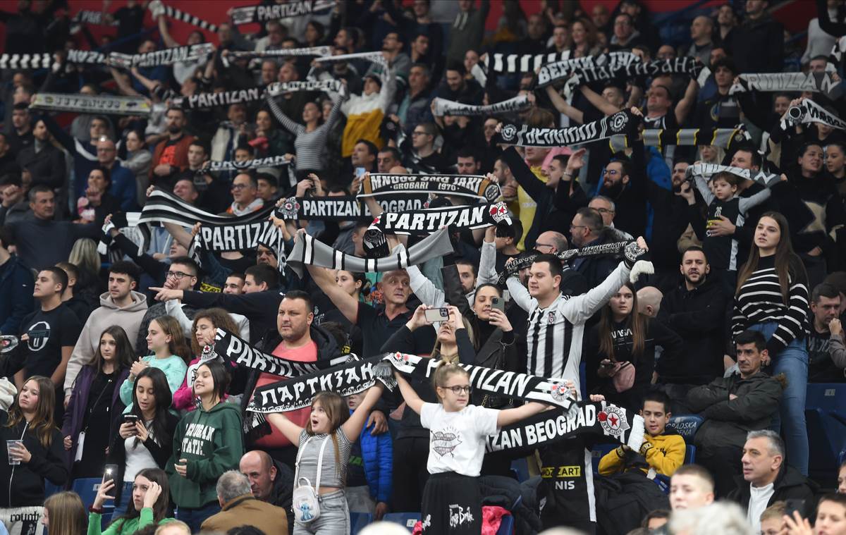 Janis Sferopulos o Šabazu Nejpiru i Nikoli Topiću