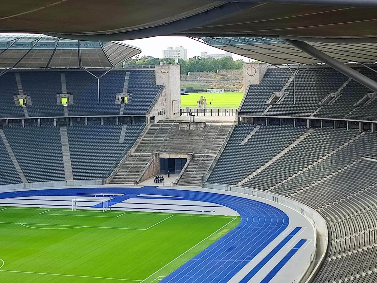 Olimpijski stadion Berlin 11.jpg