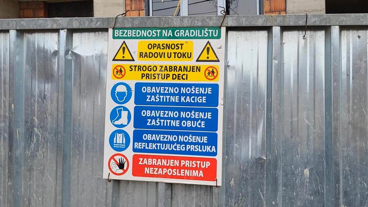 Pao radnik sa gradilišta u Čačku 5.jpg