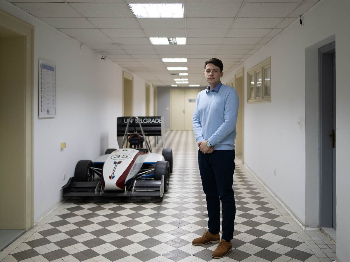 Formula Student tim (10 of 18).jpg