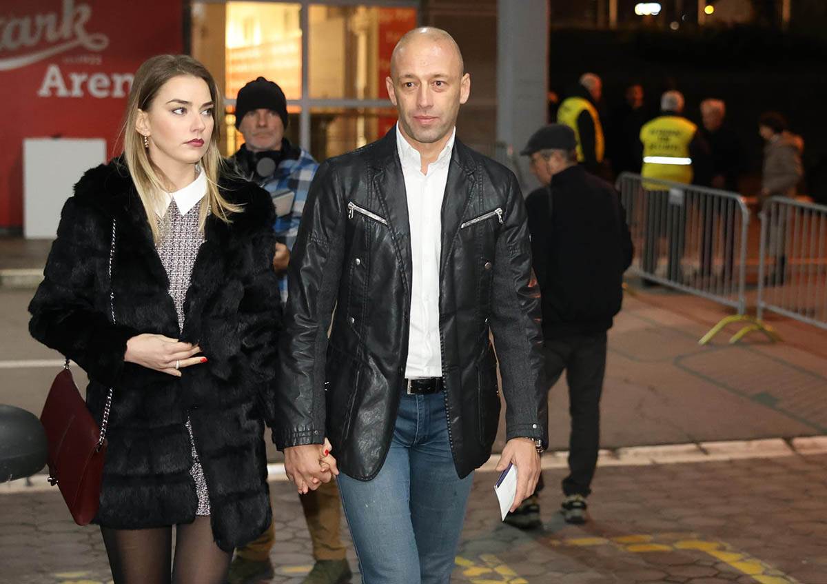 WhatsApp Image 2023-12-15 at 19.45.04_9b90f75a.jpg