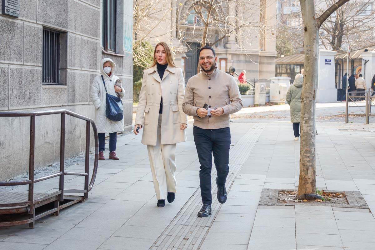 Damir Handanović i Dubravka Đedović izbori glasanje 2.jpg